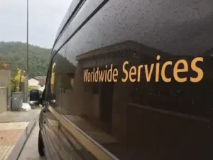 Ups Kargo KEMER Şubesi