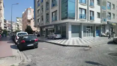 Yurtiçi Kargo BAYRAKLI Şubesi
